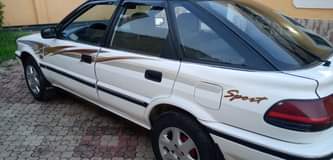 A picture of 1999 Toyota corolla