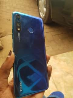 tecno camon