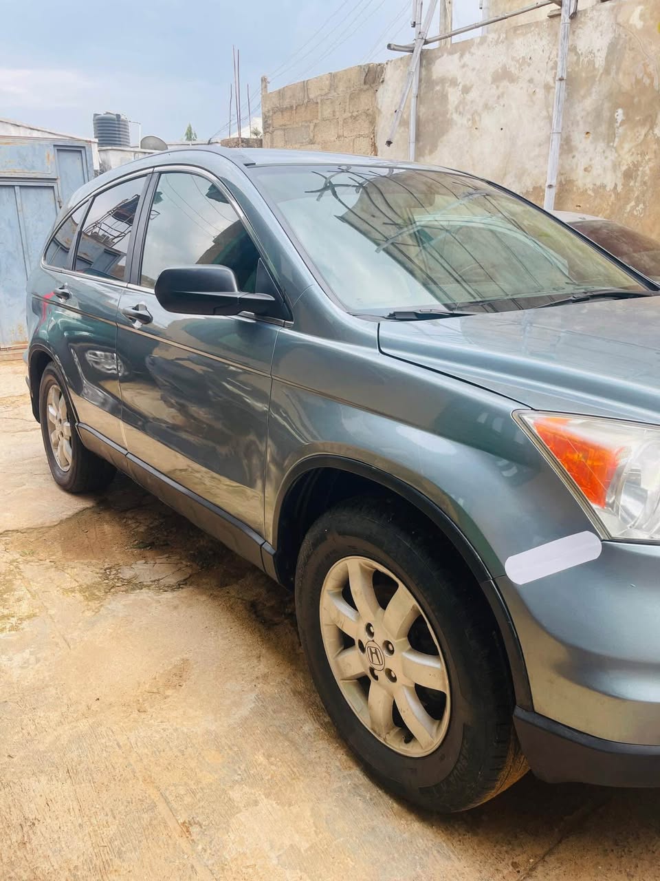 A picture of HONDA CRV 2011