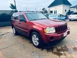 A picture of 2005 Jeep Cherokee