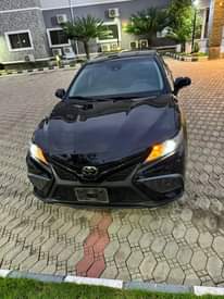 A picture of Camry 2022 SE