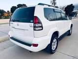 A picture of 2005 Toyota Prado