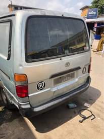 A picture of Direct tokumbo Toyota hiace bus from Singapore