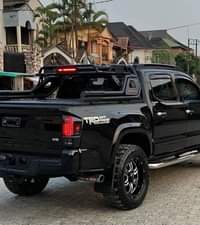 A picture of KINZZYAUTO S 08109018982 32 000 000 Refer and earn oks