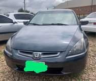 A picture of 2005 Honda Accord 4