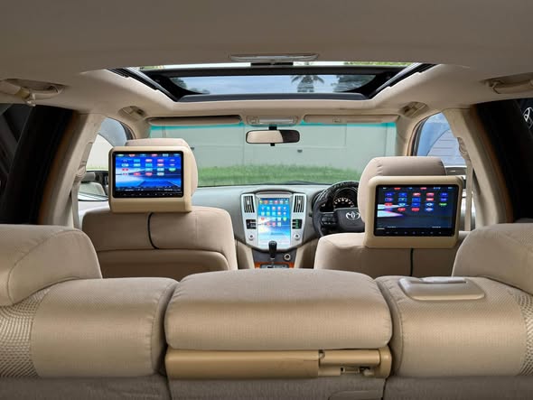 A picture of TOYOTA HARRIER