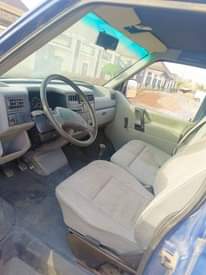 A picture of 2014 Volkswagen Transporter White