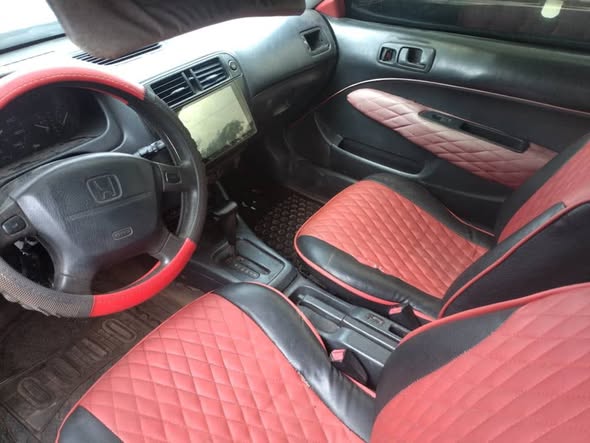 A picture of Neatly Used 2000 Model Honda Civic With Untampered Engine Smooth
