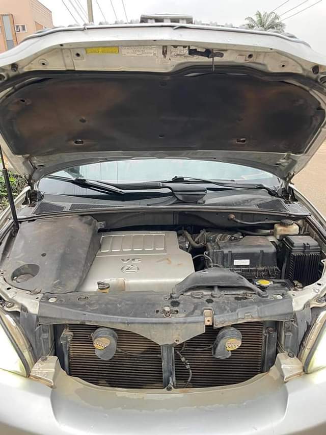 A picture of 100 TOKS STANDARD TOTAL FIRST BODY 9 MONTHS NEATLY USED
