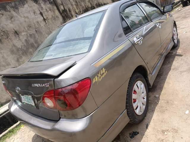 A picture of 2004 Toyota Collora