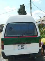 A picture of Toyota hiace inauzwa m7