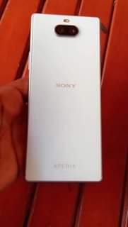A picture of Sony experia 8