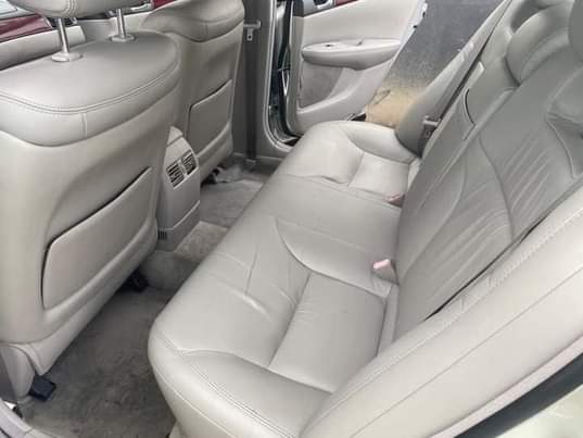 A picture of 2004 Lexus ES 300 07036919566