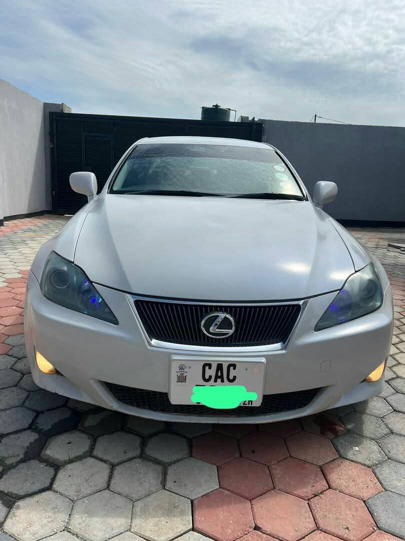 lexus