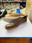 A picture of Mens shoes