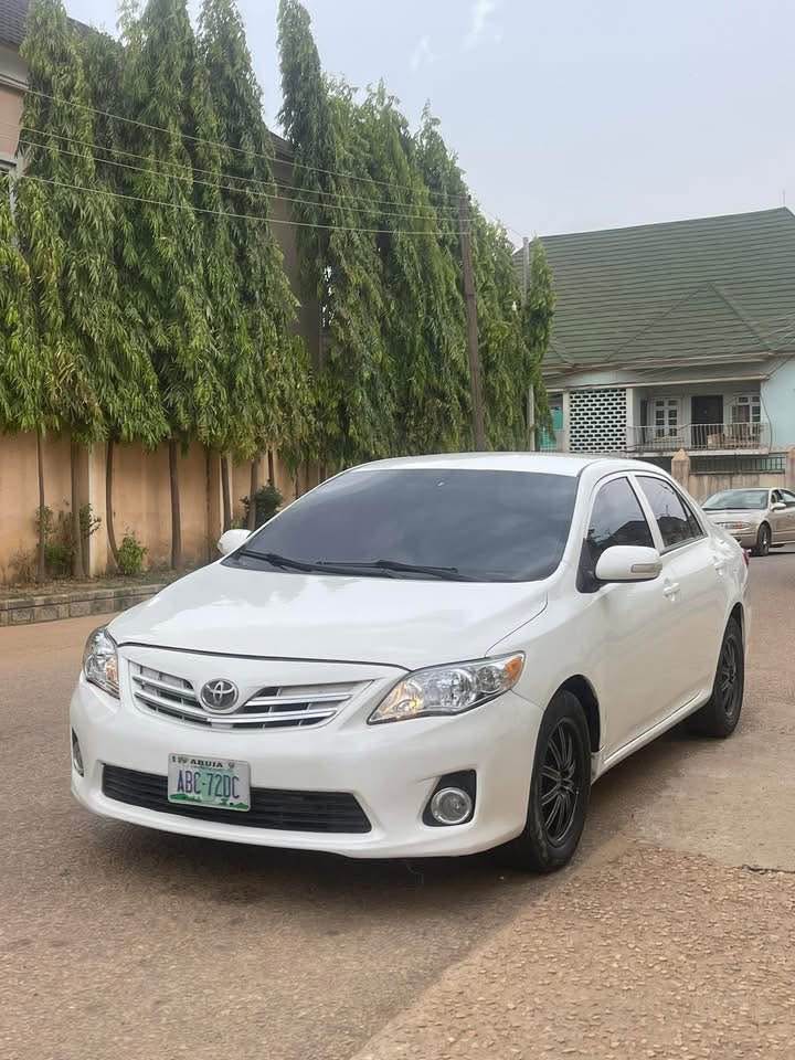 A picture of COROLLA 2010