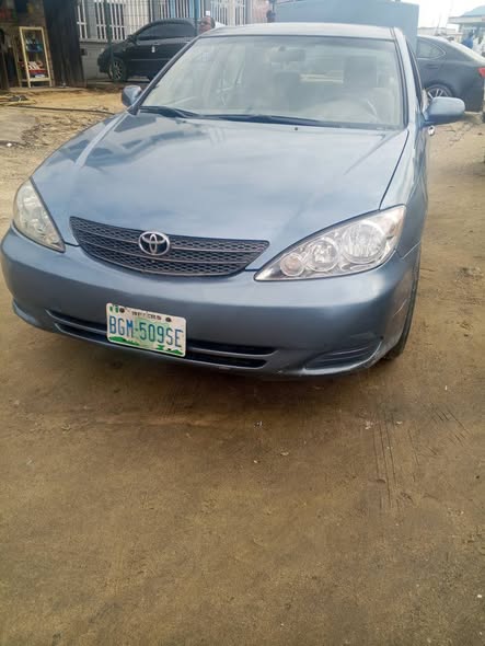 A picture of Toyota Camry Big daddy Neatly used 2004 model Sound v4