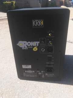 monitors