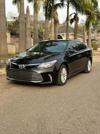 A picture of Direct Belgium 2016 Toyota AVALON