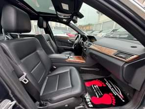 A picture of FOREIGN USE Vehicle Make MERCEDES BENZ Class E350 Year on