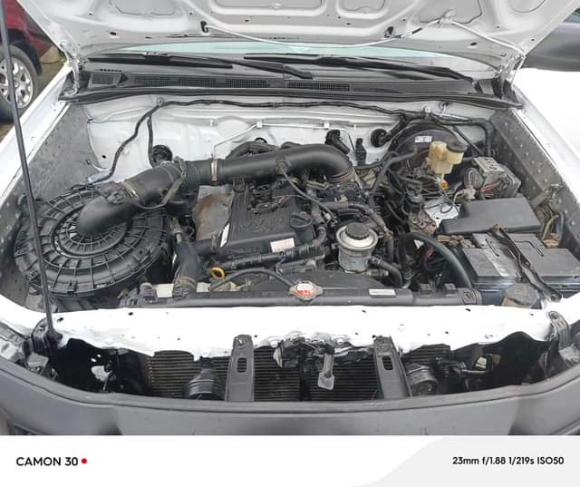 A picture of Clean as seen Sound engine and gear Original interior Low