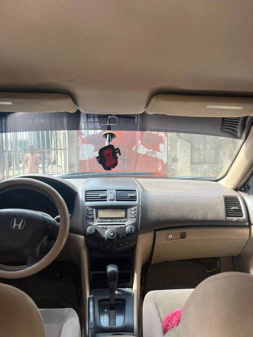 A picture of Honda accord 2007
