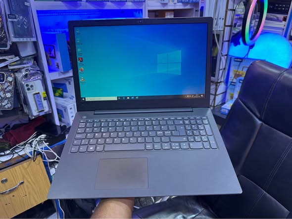 A picture of Lenovo 14 inches