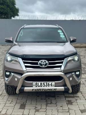used toyota fortuner