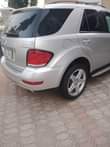 A picture of ML350 2008