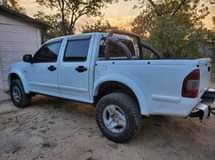 classifieds/cars isuzu