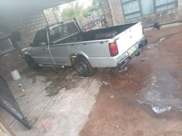 ford courier
