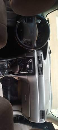 A picture of Toyota Camry tiny night v4 engine gear AC working perfect