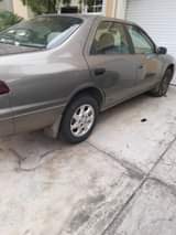 A picture of Clean Toyota Camry Used neatly
