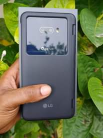 A picture of LG G8X thinq