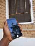 A picture of iPhone 8plus 64gb fingerprintBh 76 service 320 000 Exchange allowed
