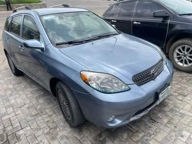 A picture of Toyota matrix 2006 model Engine silent Gear ok AC chilling