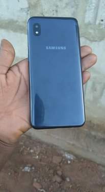 A picture of Samsung Galaxy a10e gb32 ram2 wah 0686820249