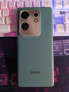 A picture of Infinix zero 30