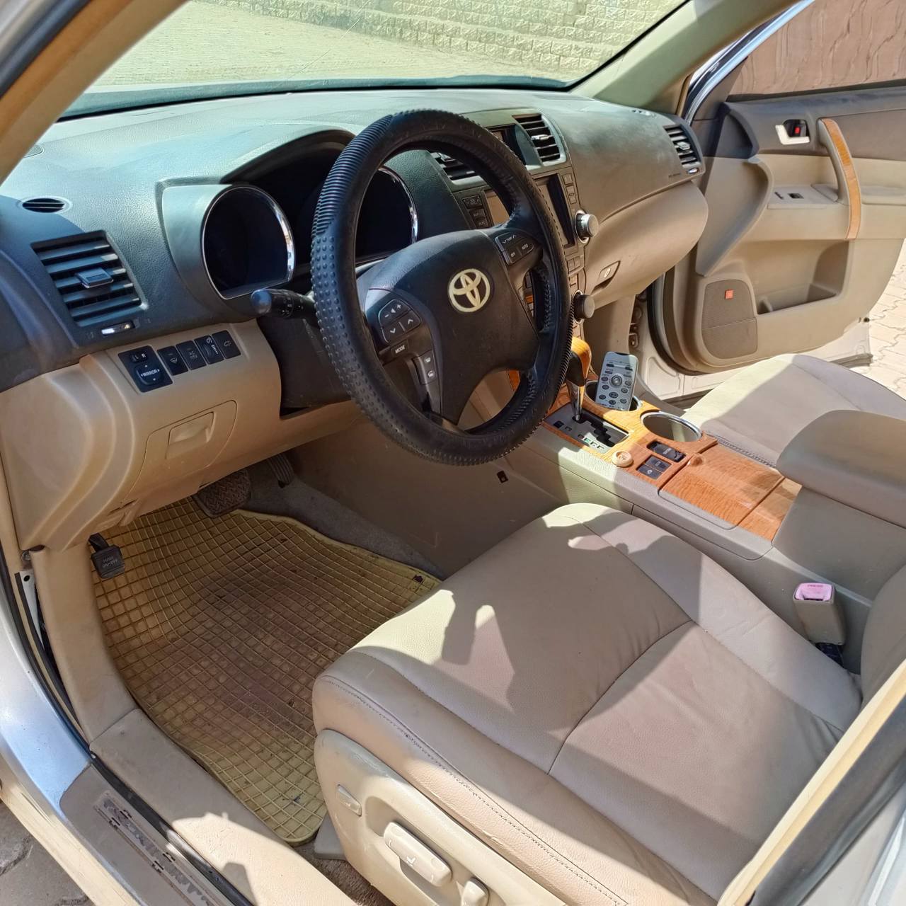 A picture of 2009 model Toyota Highlander