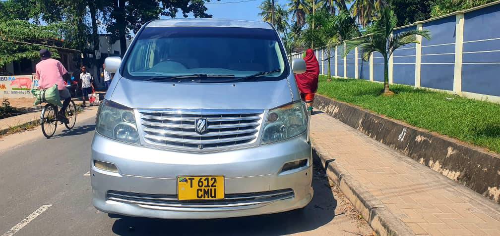 toyota alphard