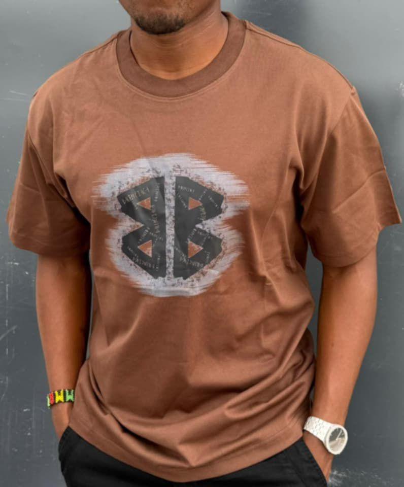 A picture of T shirt