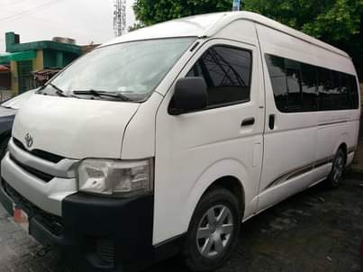A picture of 2012 Toyota Hiace Hummer
