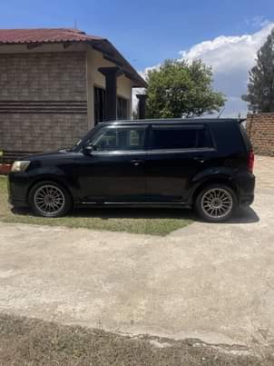 A picture of car