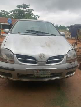 A picture of Clean Nigerian Used Nissan Almera Tino first body Fabric interior