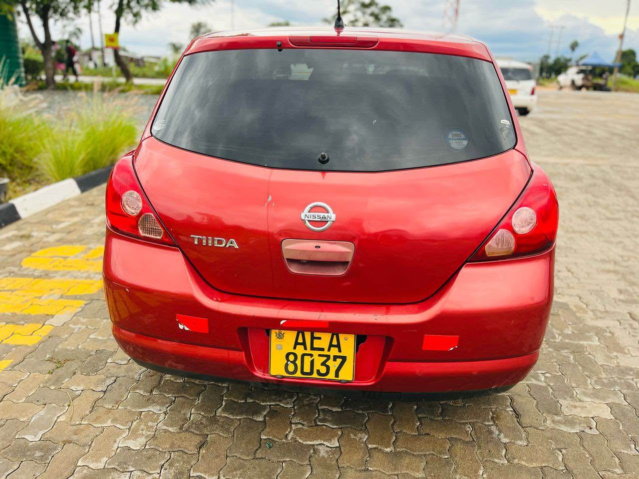 used nissan tiida