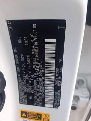 A picture of Few months hardly driven Toyota Highlander 2018 model located in