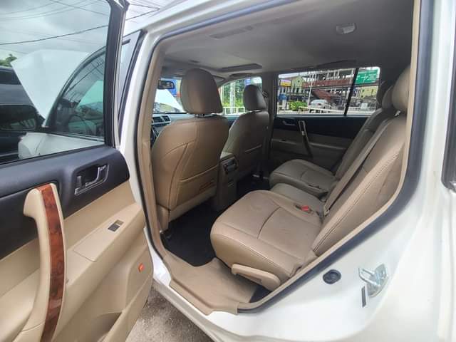 A picture of Tokunbo 2013 Highlander limited Edition