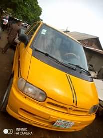 A picture of Nissan serrena