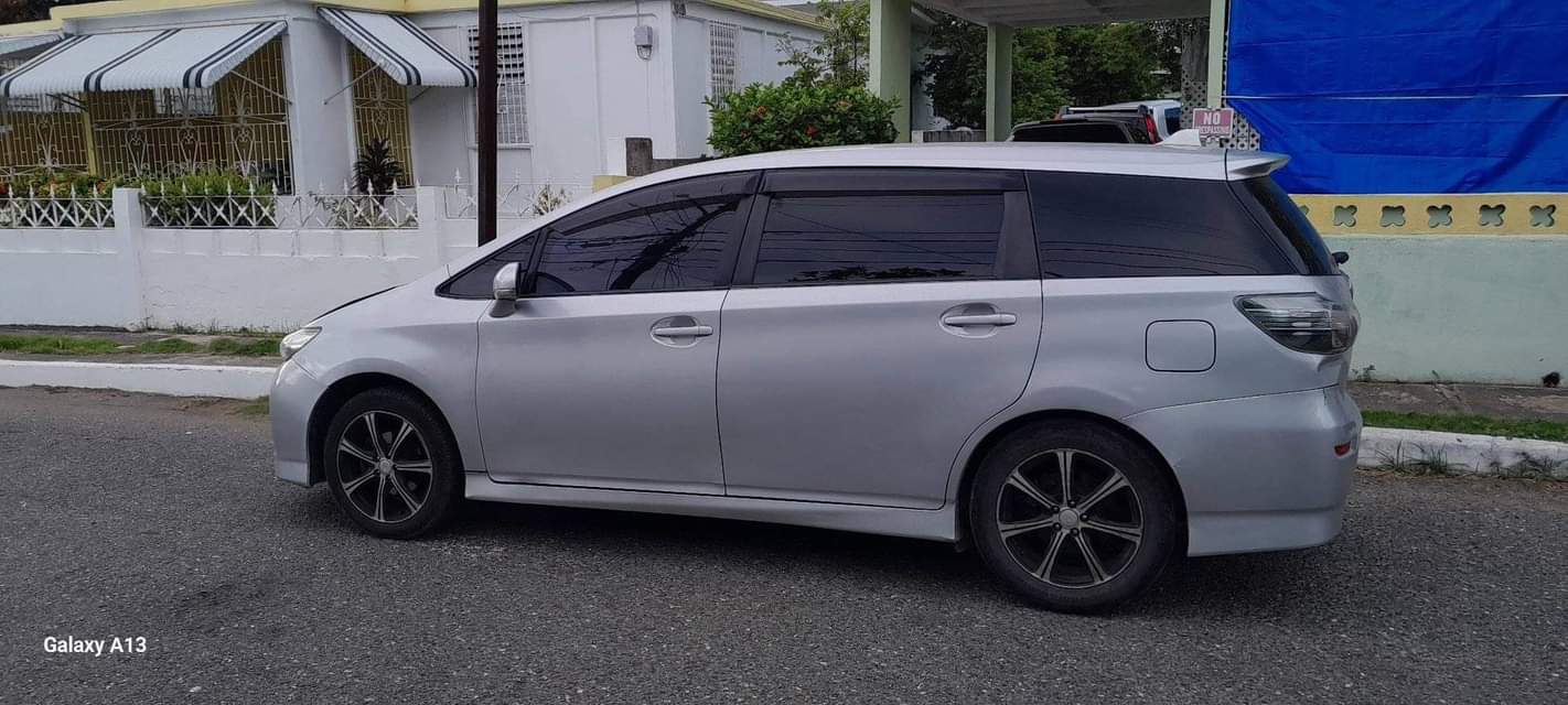 used toyota wish