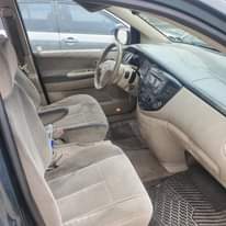 A picture of Mazda MPV 2005
